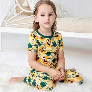 Pineapple Short Sleeve Two Piece Pajama Set