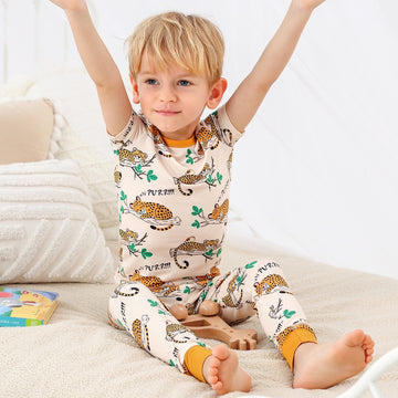 Cute Cheetah Short Sleeve Two Piece Pajama Set